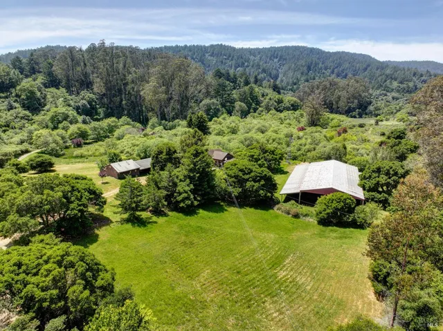 $2,980,000 | 5955 Shoreline Highway, Bolinas, CA 94924