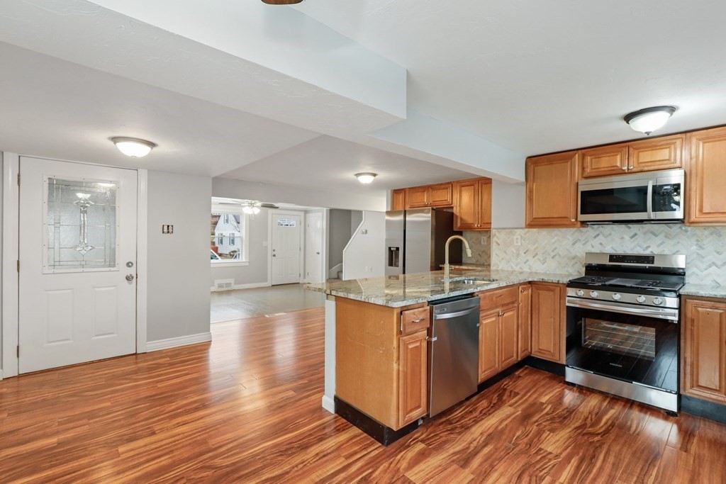 89 Almount Road Fitchburg, MA 01420 - Photo 5 of 42 Gallery Image 5