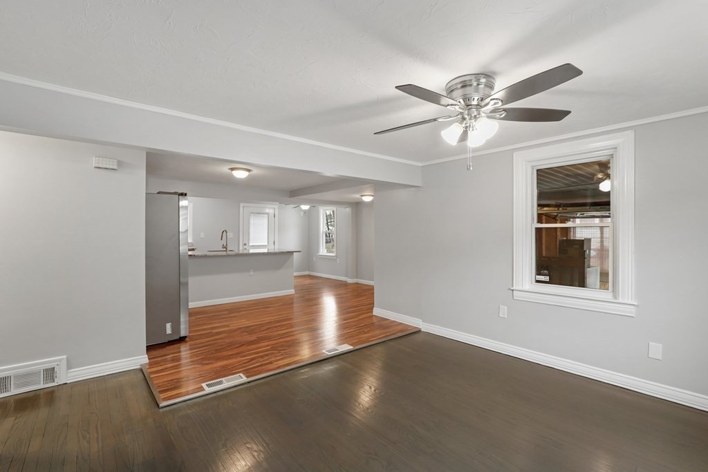 89 Almount Road Fitchburg, MA 01420 - Photo 8 of 42 Gallery Image 8