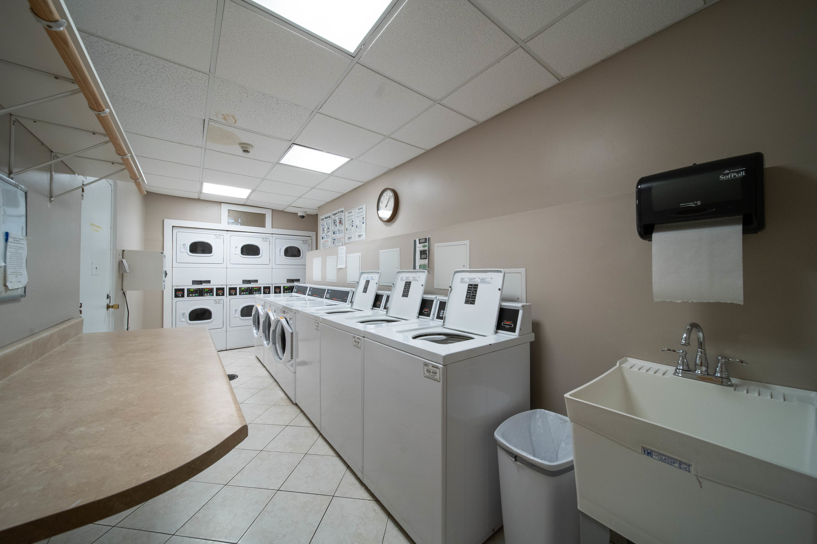 9009 Golf Road, Unit 5B Des Plaines, IL 60016 - Photo 26 of 29 Gallery Image 26