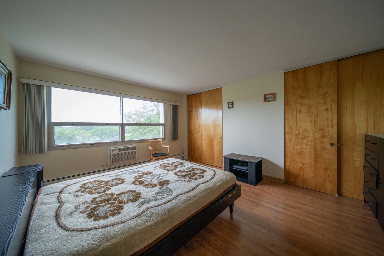 9009 Golf Road, Unit 5B Des Plaines, IL 60016 - Photo 8 of 29 Gallery Image 8