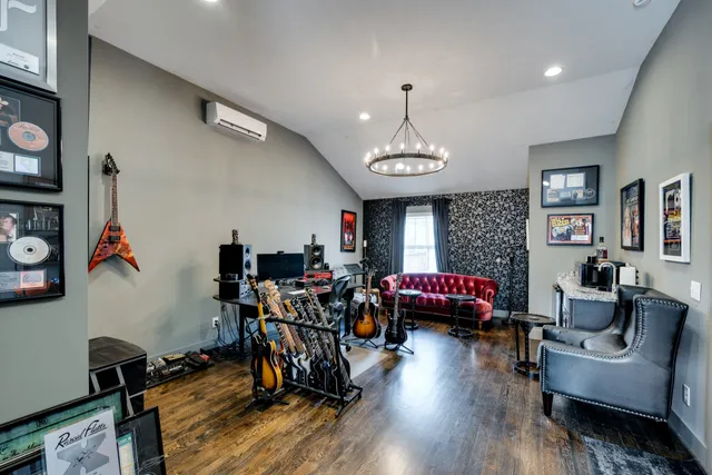 $1,575,000 | 2202 11th Avenue South, Unit A, Nashville, TN 37204