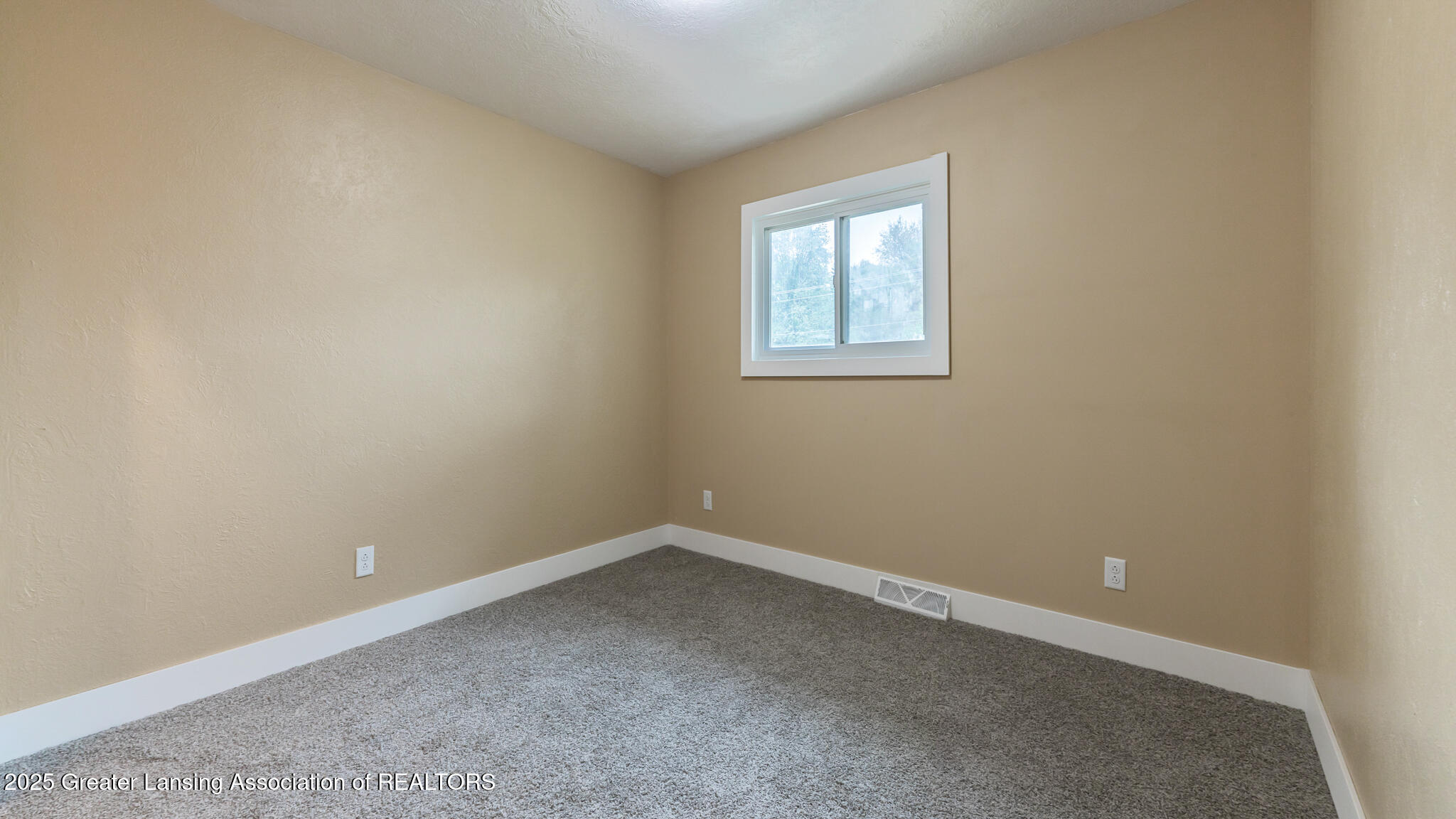 5396 Van Atta Road Okemos, MI 48864 - Photo 24 of 50 5396VanAtta28-2