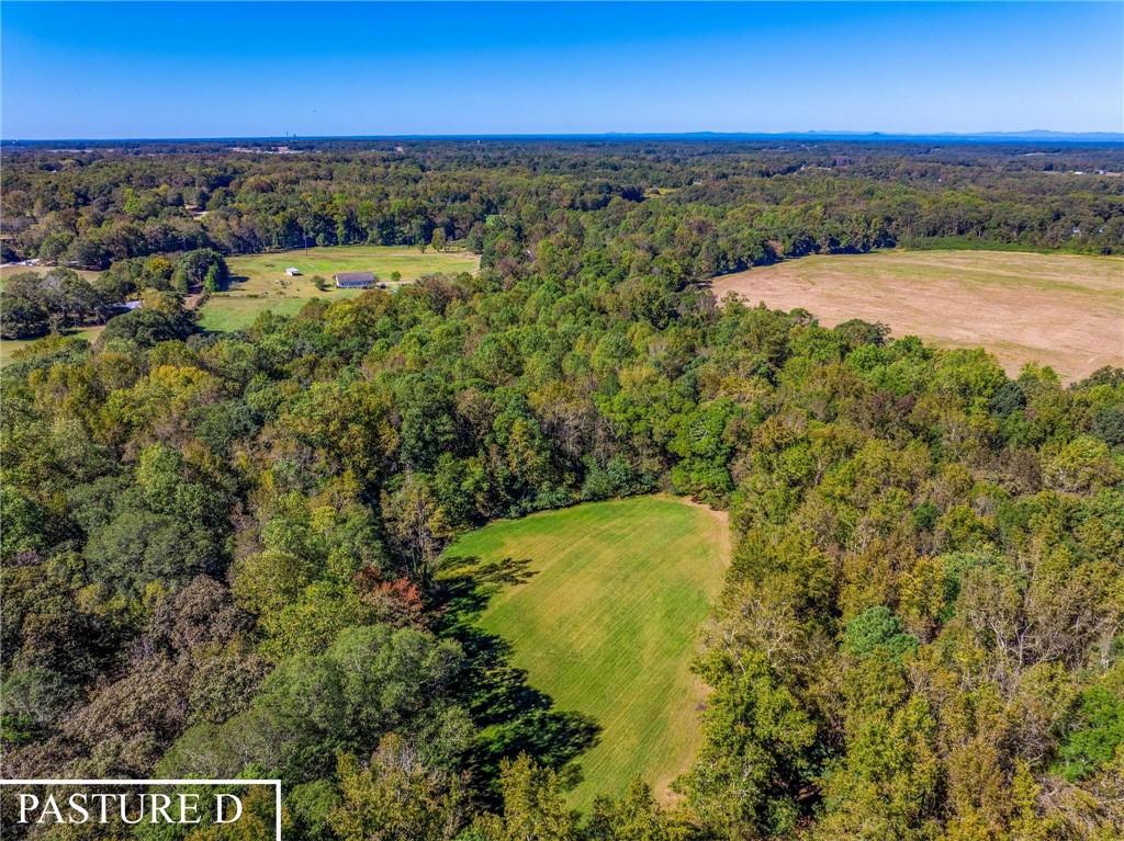 1736 Airline School Road Bowersville, GA 30516 - Photo 26 of 33 a view of a city