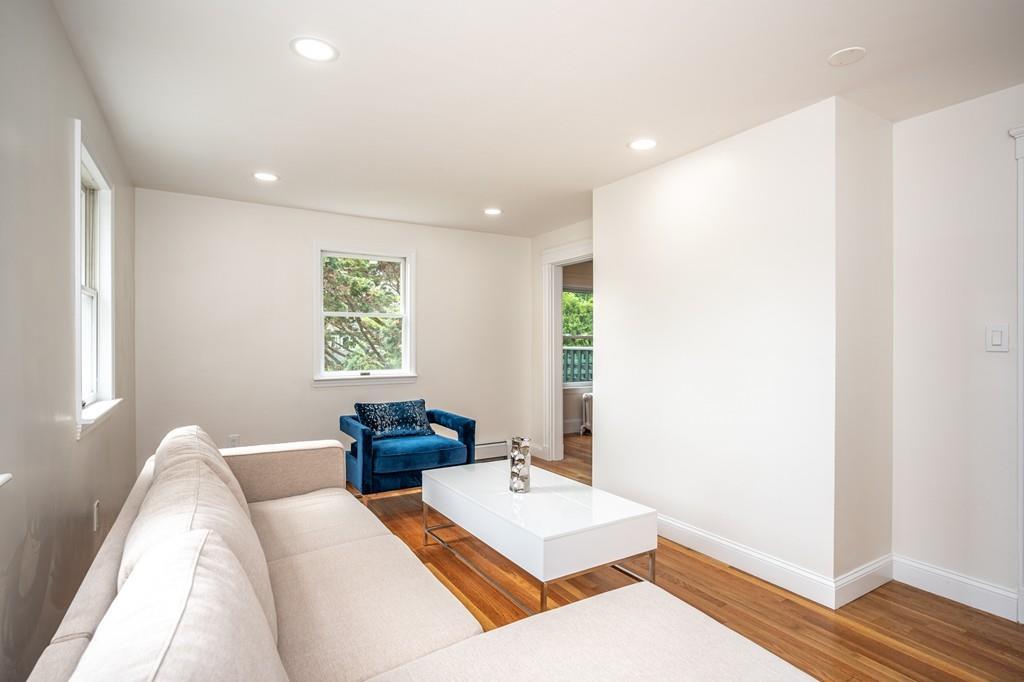 25 Avondale Road Newton, MA 02459 - Photo 7 of 25