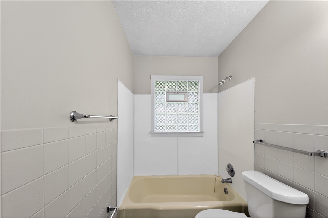 4091 Halworth Road Dayton, OH 45405 - Photo 12 of 34 Gallery Image 12