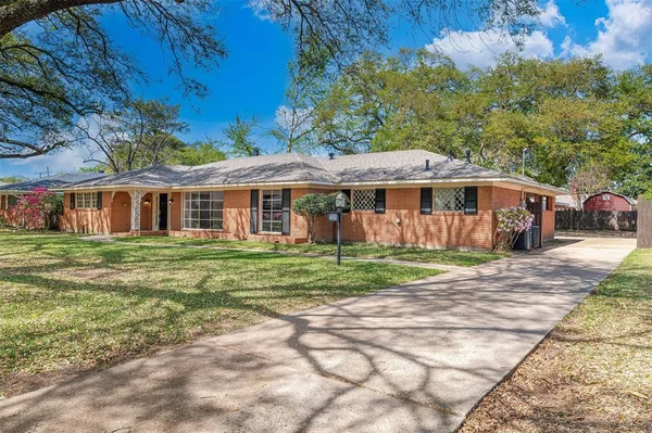 $294,999 | 2309 Arlington Place, Bossier City, LA 71111