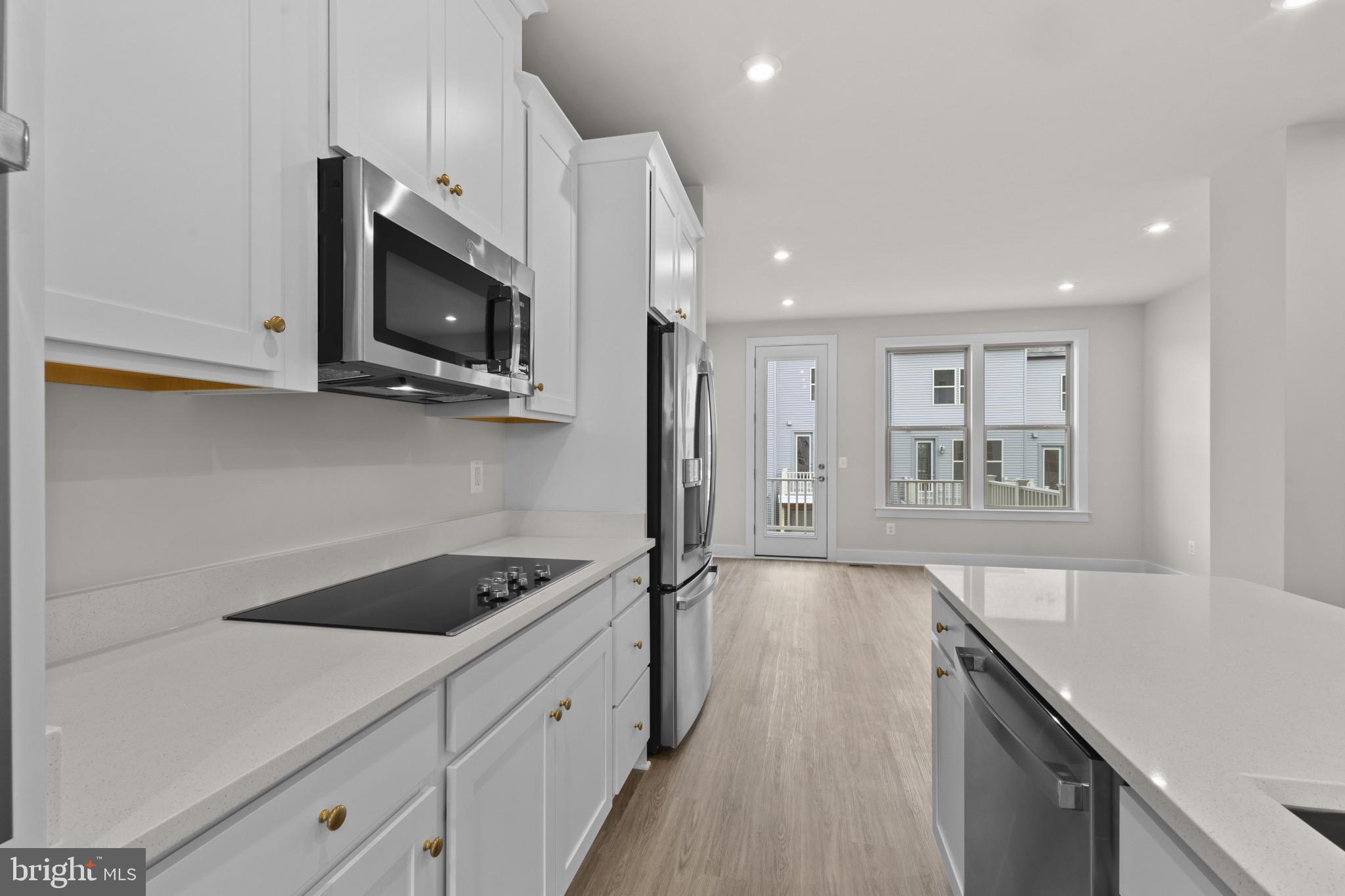 8875 Curie Street Manassas, VA 20110 - Photo 13 of 27