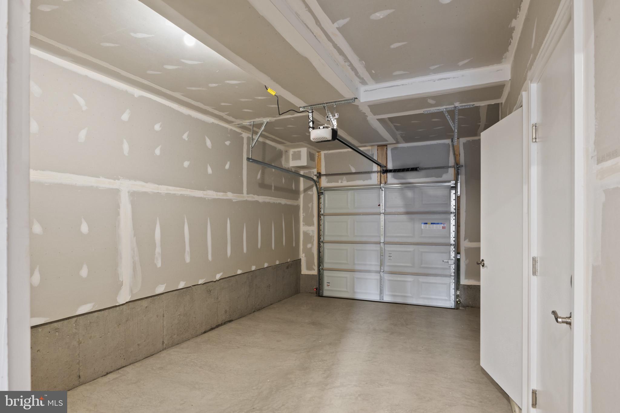 8875 Curie Street Manassas, VA 20110 - Photo 24 of 27