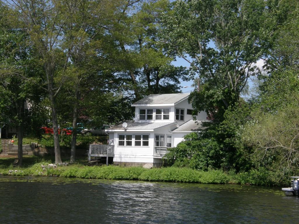 271 Killdeer Road Webster, MA 01570 - Photo 1 of 30 Gallery Image 1