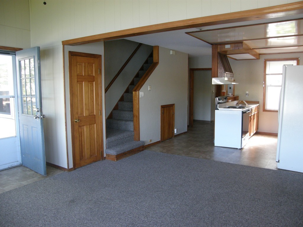 271 Killdeer Road Webster, MA 01570 - Photo 13 of 30 Gallery Image 13