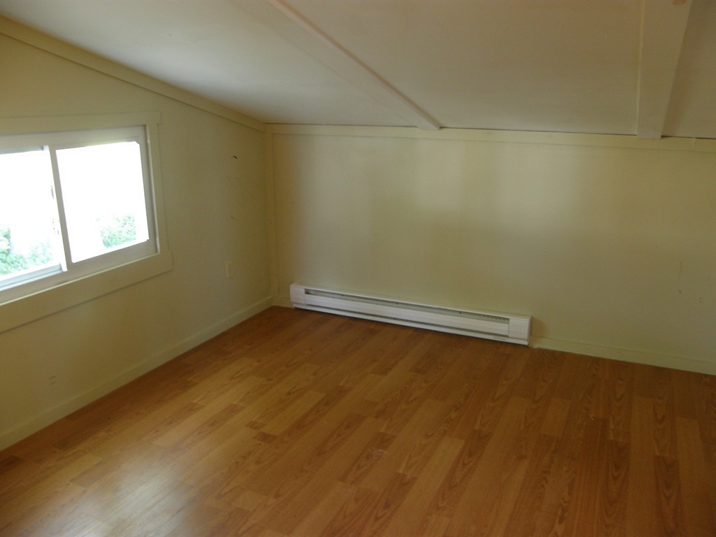 271 Killdeer Road Webster, MA 01570 - Photo 27 of 30 Gallery Image 27
