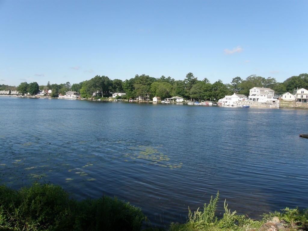 271 Killdeer Road Webster, MA 01570 - Photo 10 of 30 Gallery Image 10