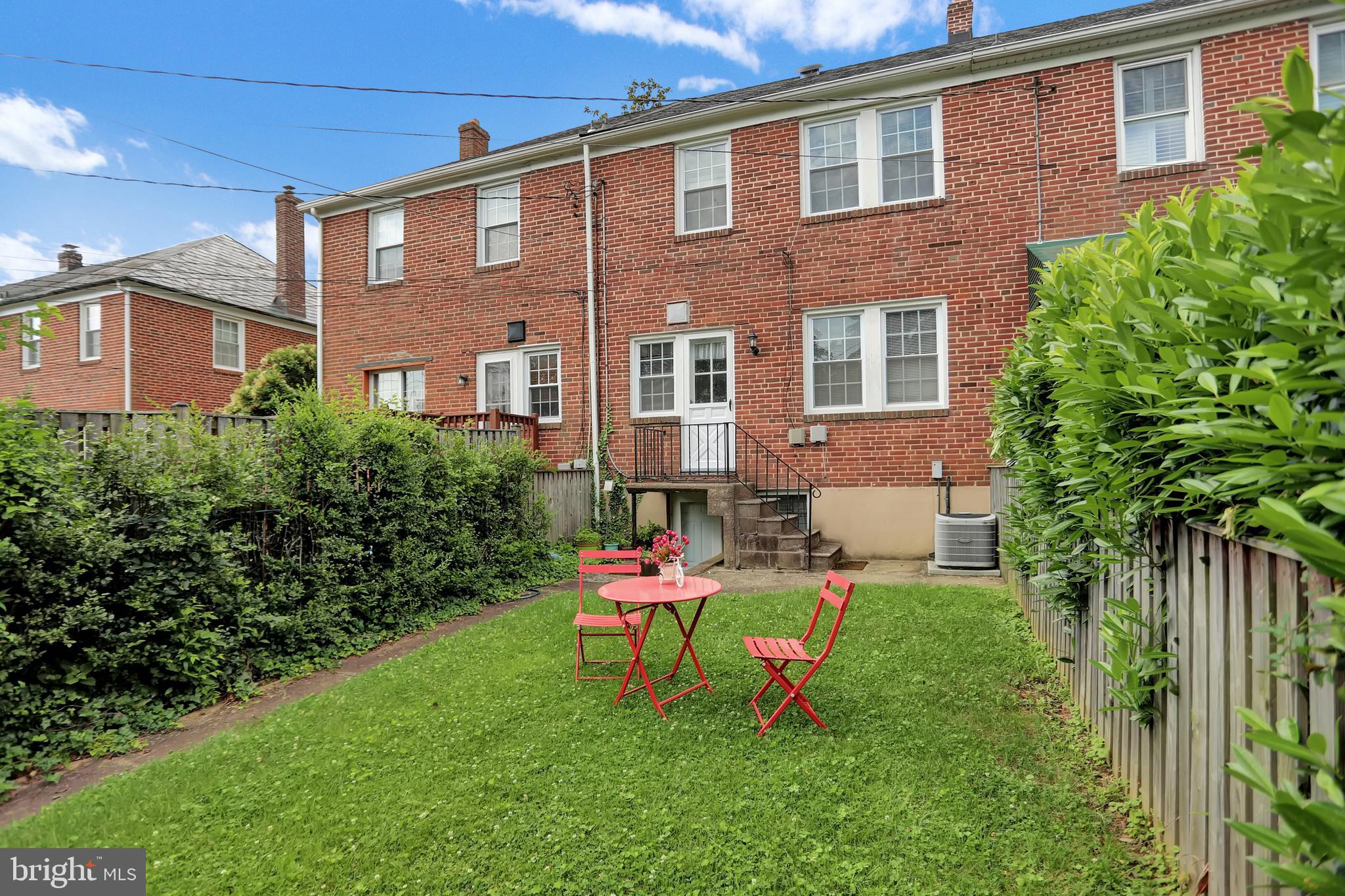 416 Overbrook Road Baltimore, MD 21212 - Photo 27 of 41 Rear yard