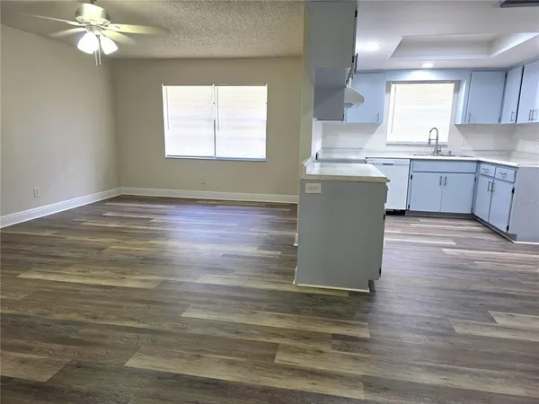 $2,395 | 10410 North Ojus Drive, Tampa, FL 33617
