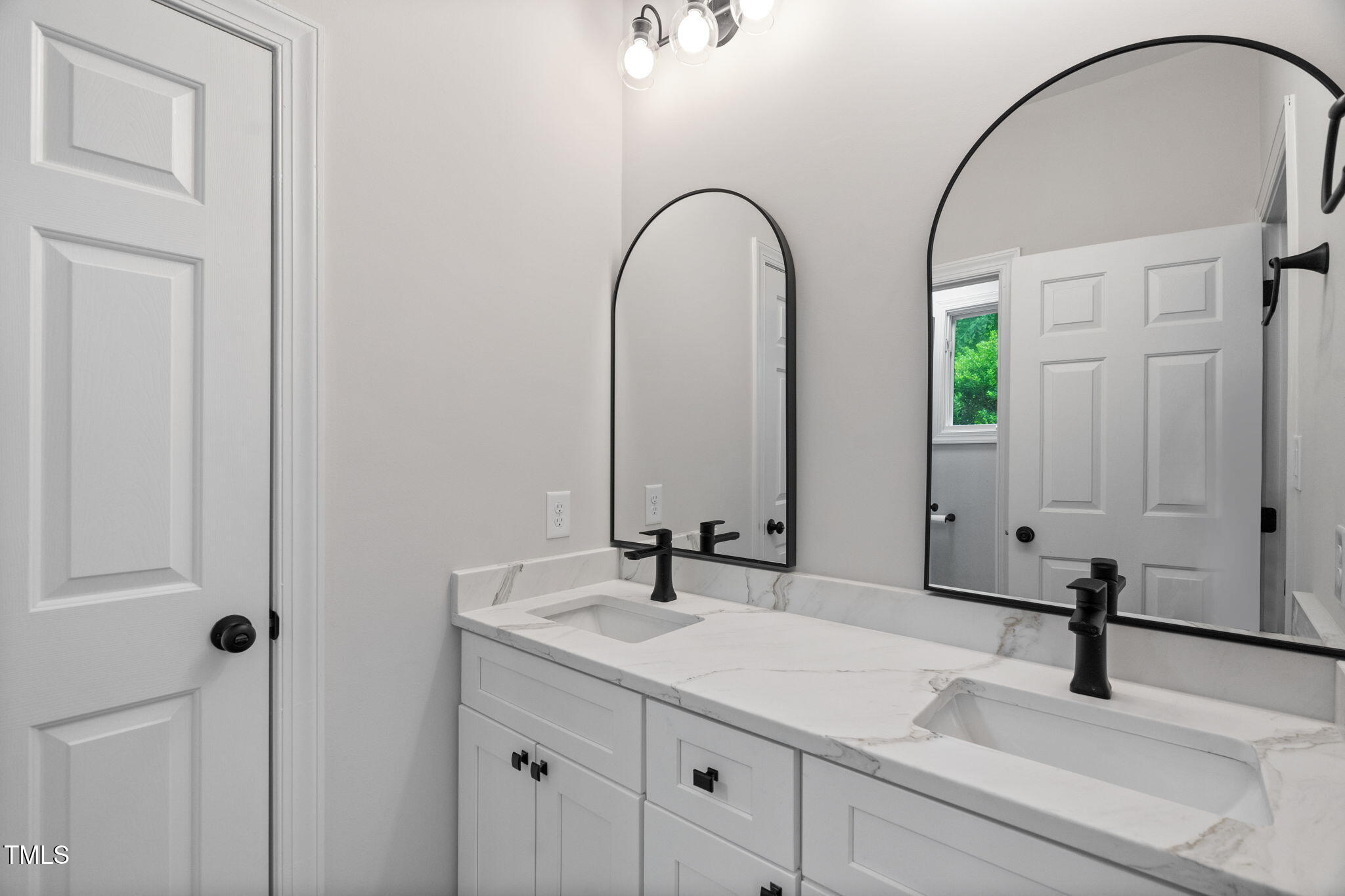 12301 Hardee Road Raleigh, NC 27614 - Photo 19 of 35 37-web-or-mls-1231 HardeenRd-37