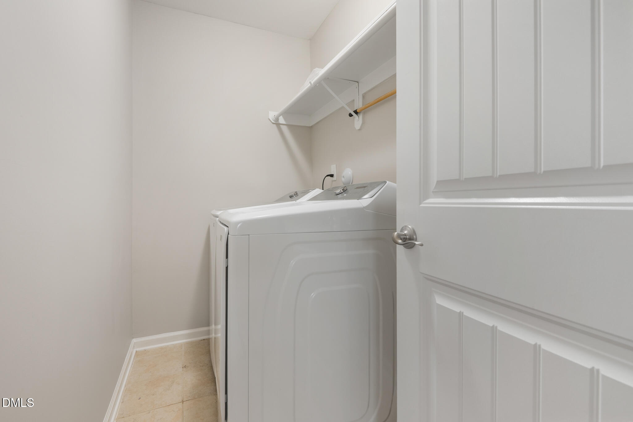 5500 Nur Lane Raleigh, NC 27606 - Photo 25 of 36 Laundry