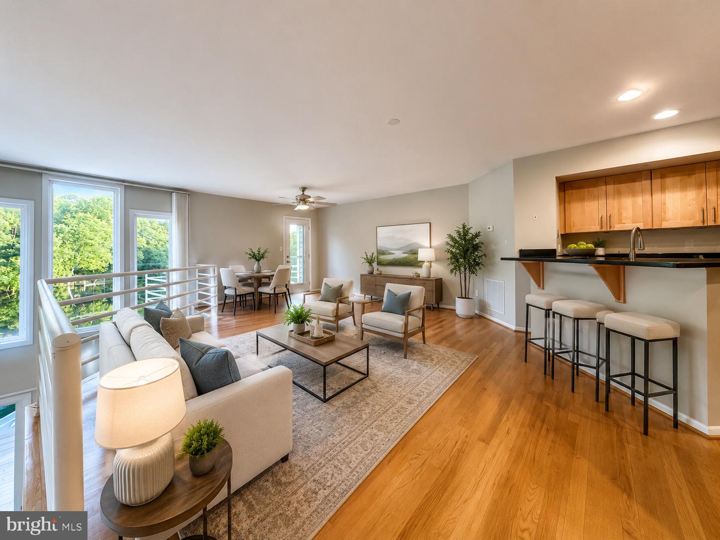 1975 Lakeport Way Reston, VA 20191 - Photo 4 of 35