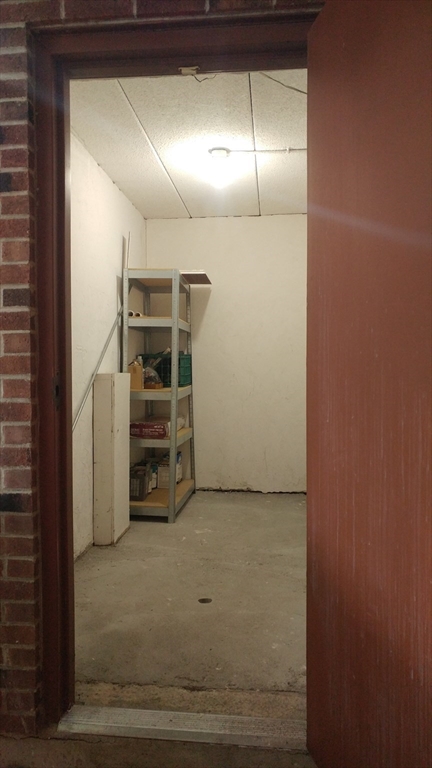 43 Angleside Road, Unit 2 Waltham, MA 02453 - Photo 19 of 24 Gallery Image 19