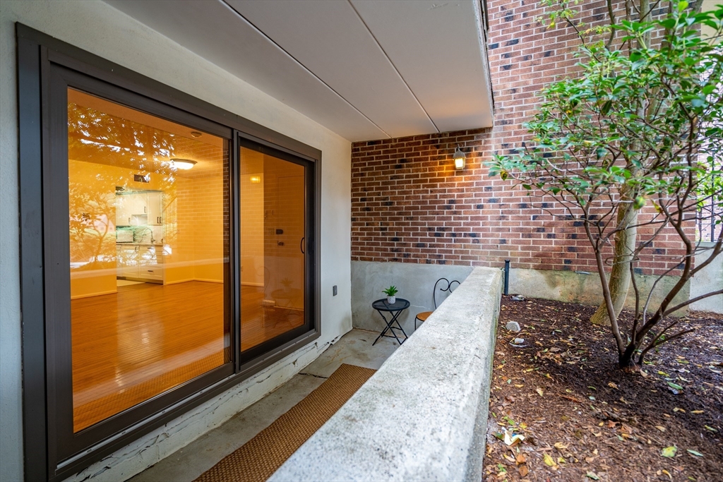 43 Angleside Road, Unit 2 Waltham, MA 02453 - Photo 20 of 24 Gallery Image 20