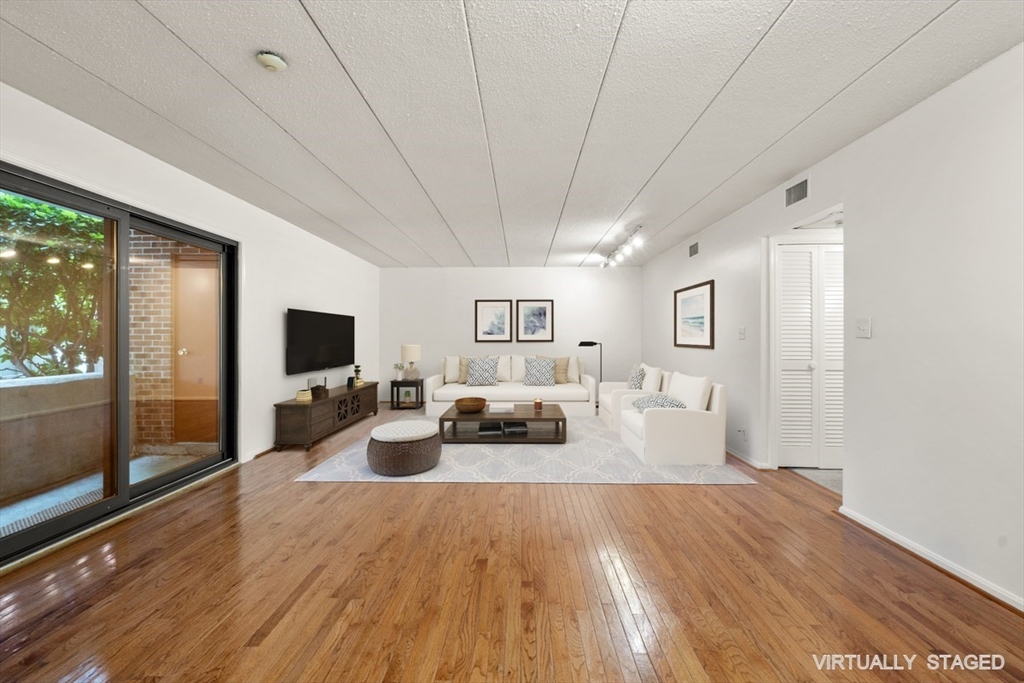 43 Angleside Road, Unit 2 Waltham, MA 02453 - Photo 2 of 24 Gallery Image 2