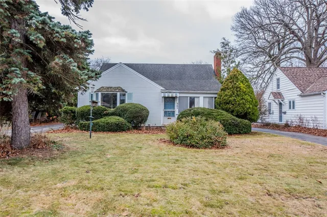 $159,000 | 385 Pemberton Road, Irondequoit, NY 14622