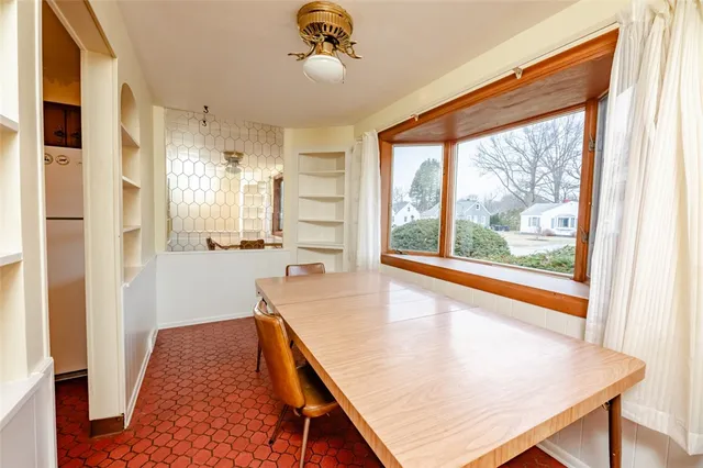 $159,000 | 385 Pemberton Road, Irondequoit, NY 14622