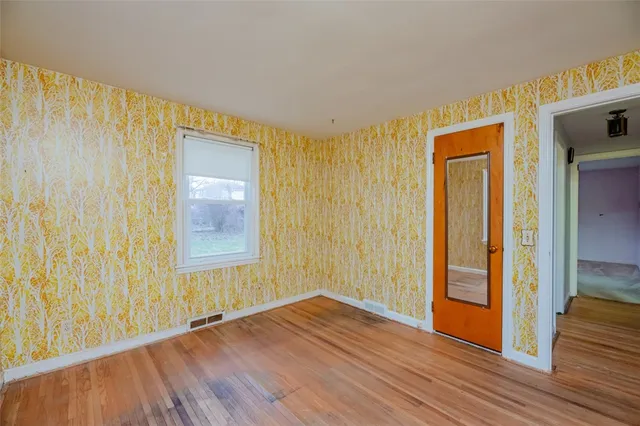 $159,000 | 385 Pemberton Road, Irondequoit, NY 14622