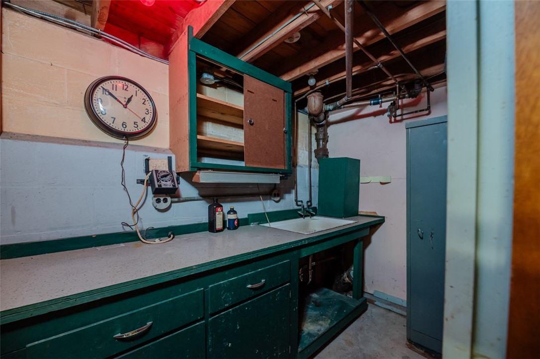 385 Pemberton Road Irondequoit, NY 14622 - Photo 35 of 40