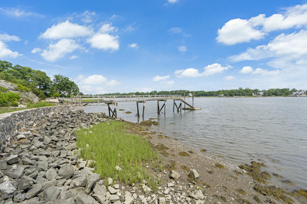 122 Delafield Island Road Darien, CT 06820 - Photo 29 of 34 a view of a lake with outdoor space