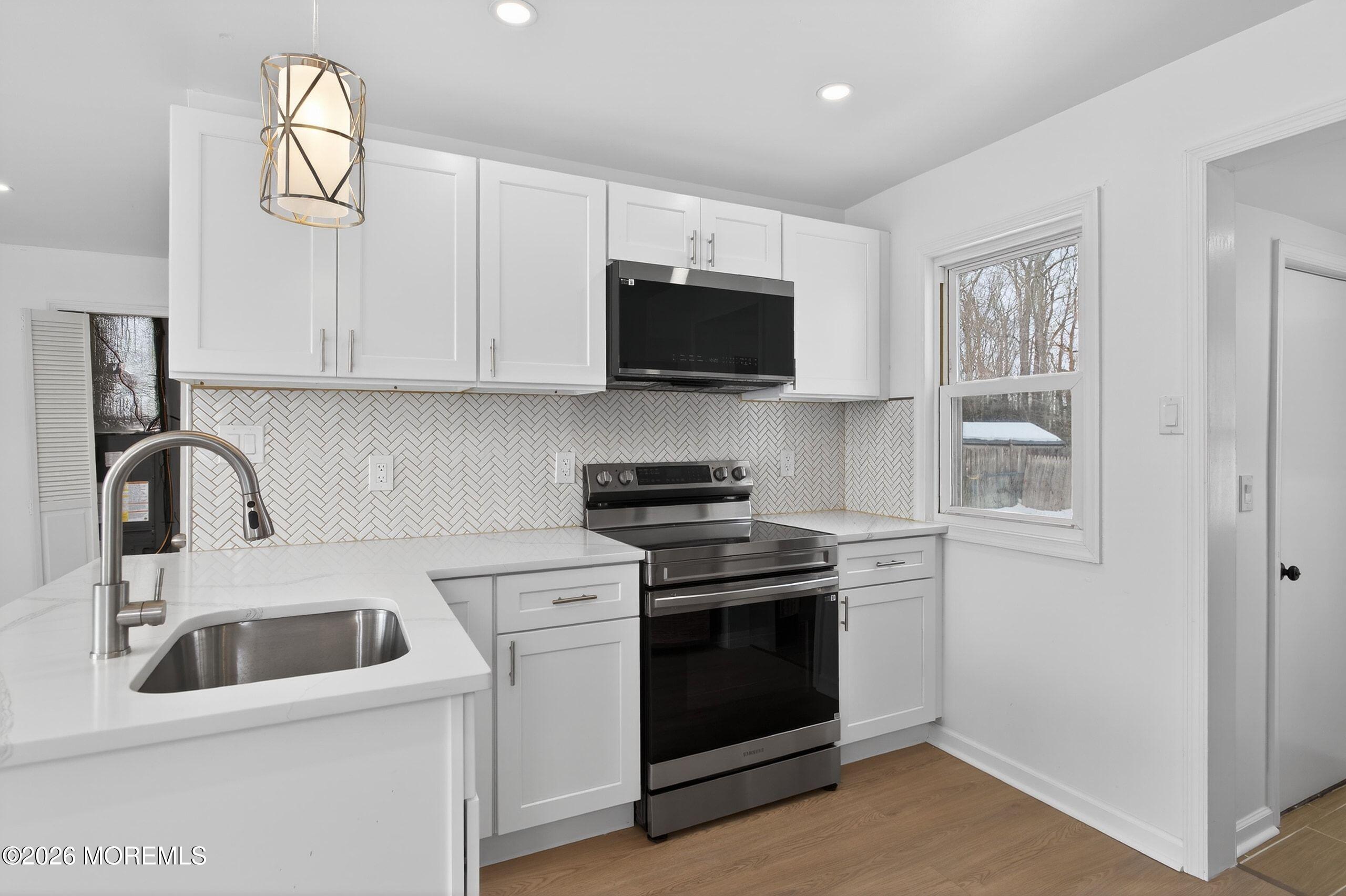 71 Jacobstown Road New Egypt, NJ 08533 - Photo 2 of 19 ch1_1161_270