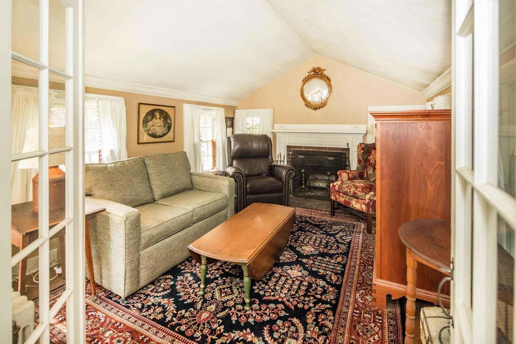 77 Wood Avenue Rutland, VT 05701 - Photo 17 of 34