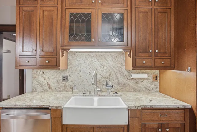 $599,900 | 19383 Babcock Avenue, Lester Prairie, MN 55354