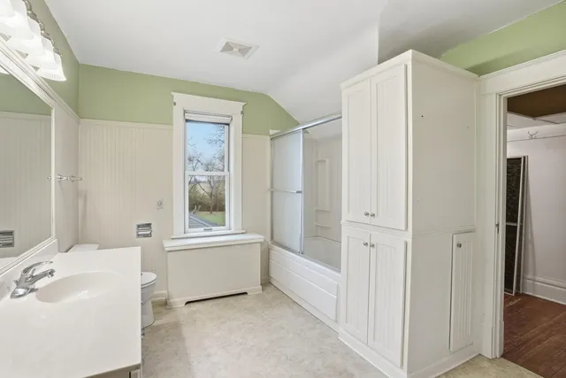 $599,900 | 19383 Babcock Avenue, Lester Prairie, MN 55354