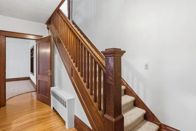 $599,900 | 19383 Babcock Avenue, Lester Prairie, MN 55354