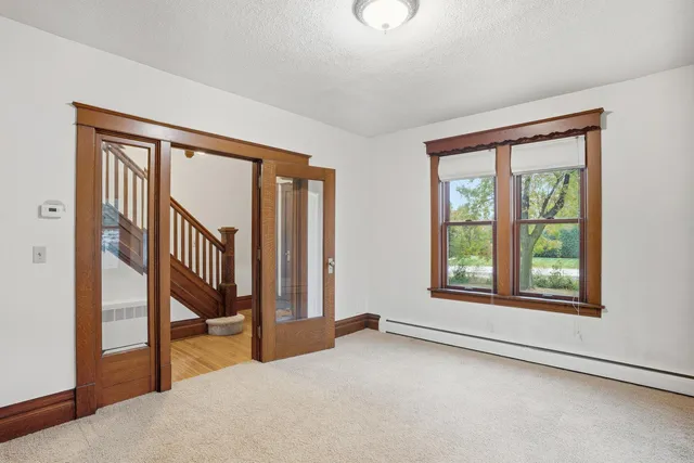 $599,900 | 19383 Babcock Avenue, Lester Prairie, MN 55354