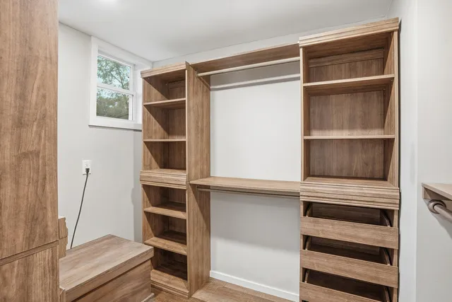 $599,900 | 19383 Babcock Avenue, Lester Prairie, MN 55354