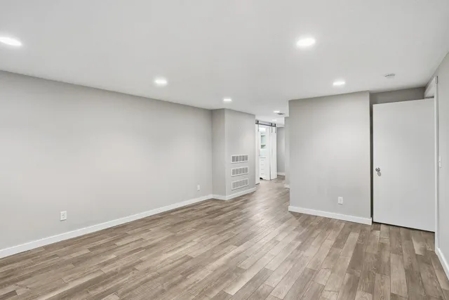 $599,900 | 19383 Babcock Avenue, Lester Prairie, MN 55354