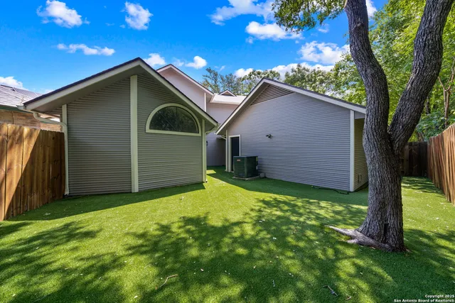 $2,450 | 1130 River Vista West, San Antonio, TX 78216