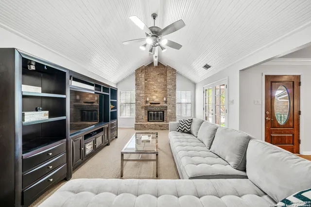 $2,450 | 1130 River Vista West, San Antonio, TX 78216