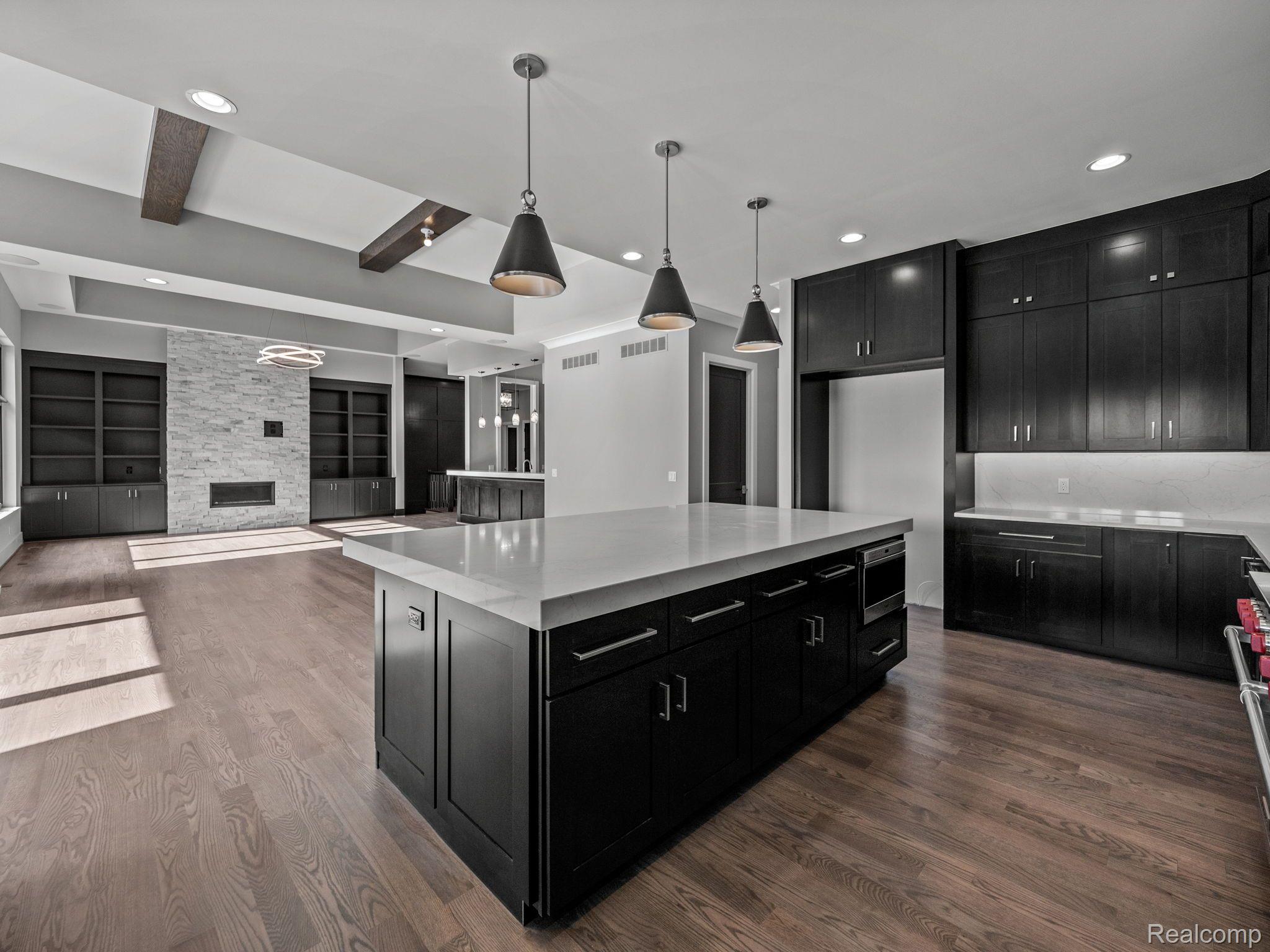 4550 Gatehouse Court Rochester, MI 48306 - Photo 20 of 38 Gallery Image 20