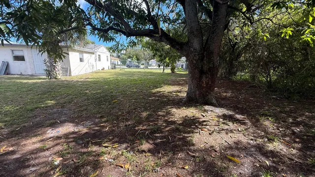 $2,500 | 212 Northwest 8th Avenue, Delray Beach, FL 33444