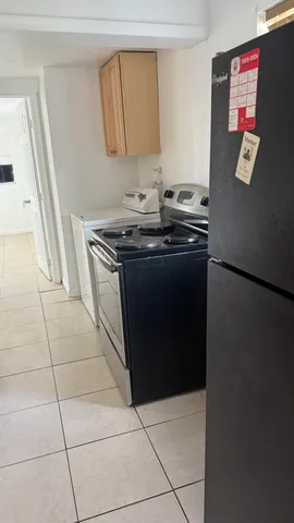 $2,500 | 212 Northwest 8th Avenue, Delray Beach, FL 33444