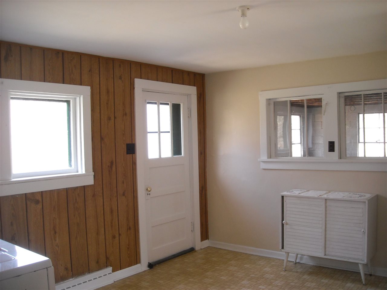 7644 Homestead Road Benzonia, MI 49616 - Photo 23 of 51 1798406-22.JPG