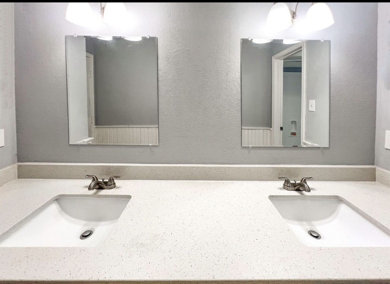 17715 Loring Lane Spring, TX 77388 - Photo 3 of 12