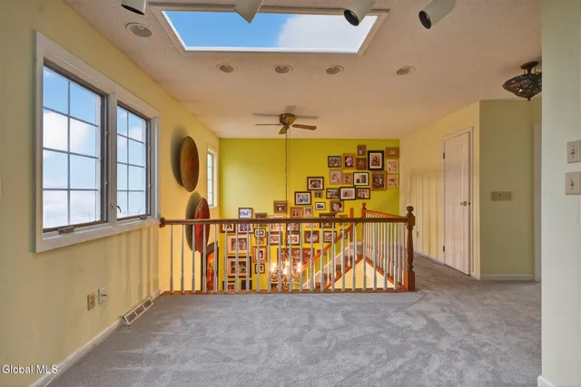 $412,000 | 14 Carrie Court, Niskayuna, NY 12309