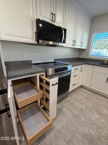 $2,150 | 4140 West Paradise Drive, Phoenix, AZ 85029