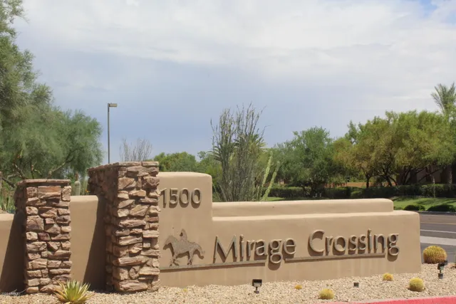 $3,950 | 11500 East Cochise Drive, Unit 1010, Scottsdale, AZ 85259