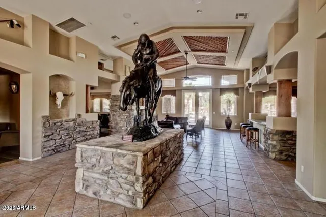 $3,950 | 11500 East Cochise Drive, Unit 1010, Scottsdale, AZ 85259