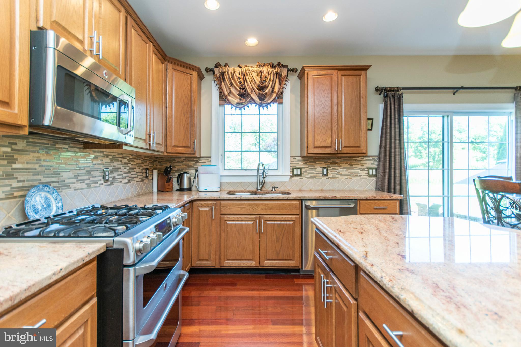 100 Meadow Run Road Bordentown, NJ 08505 - Photo 15 of 42